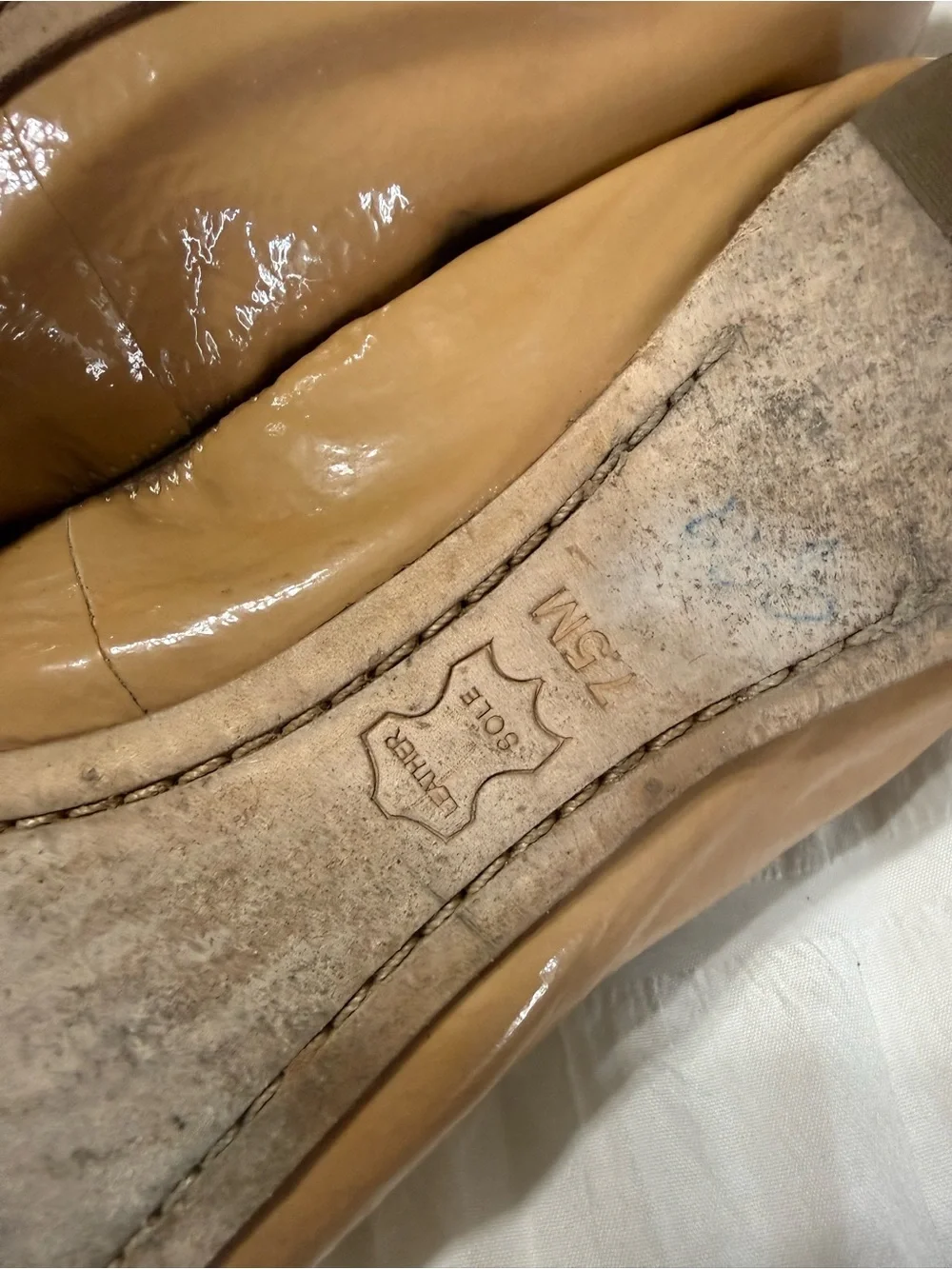 Tory Burch Nude Tan Patent Logo Ballet Flats